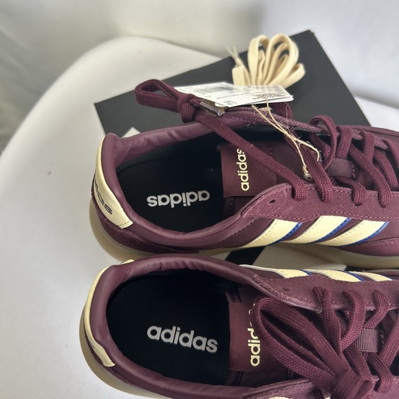Adidas Barreda Decode Women's Size 6 Athletic Shoes Burgundy Casual Sneakers NEW - Picture 7 of 9